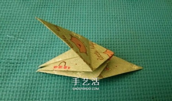 Tutorial on how to fold a Thousand Paper Crane, step-by-step tutorial on origami cranes