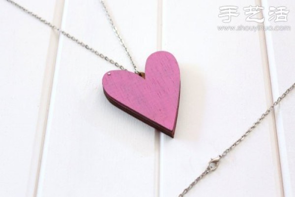 Fresh and cute jewelry made from pure wood handmade