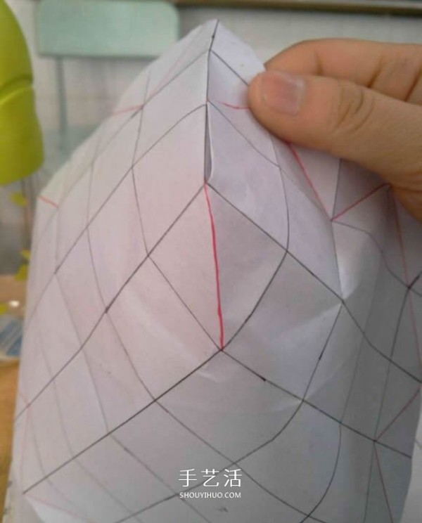 Step-by-step diagram of how to fold a Rothbard rose, origami Fukuyama