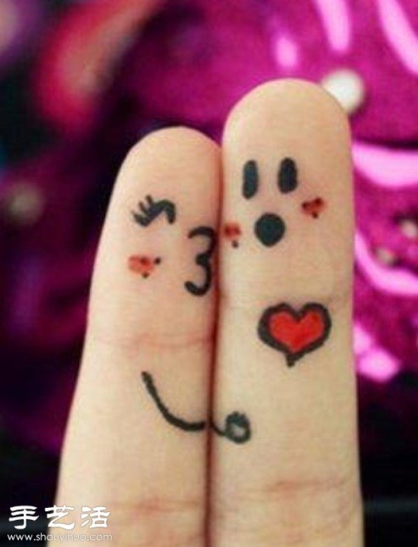 Finger+Simple Drawing DIY Warm and Romantic "Love Follows"