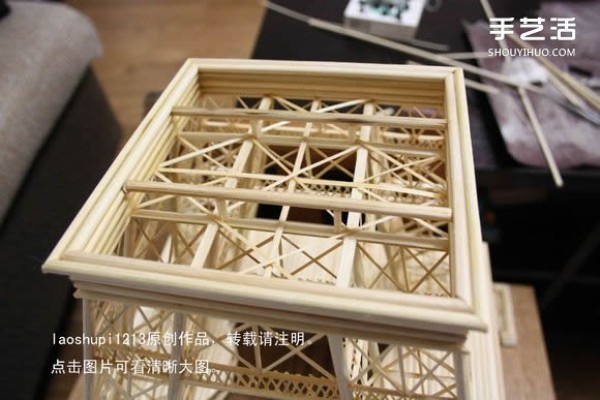 A detailed illustrated tutorial on making a model of the Eiffel Tower using chopsticks and bamboo skewers