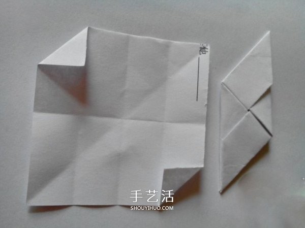 Illustration of how to fold a multi-faceted cubeStep-by-step diagram of origami cube