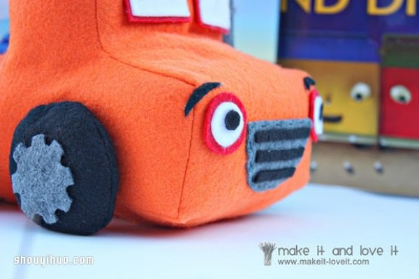 How to make cute non-woven toy trucks and vans with fabric art