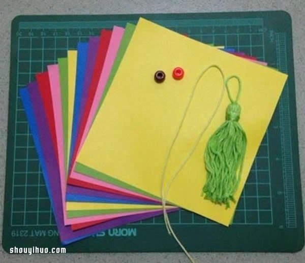 How to make an origami lantern, a tutorial on how to make a simple and beautiful lantern