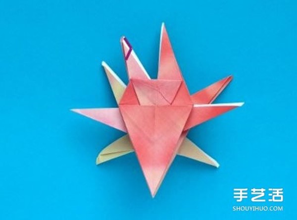 Step by step illustration of origami crab. Complex crab origami illustration tutorial