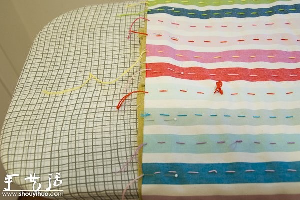 Tutorial on making simple throw pillows/cushions with handmade fabrics