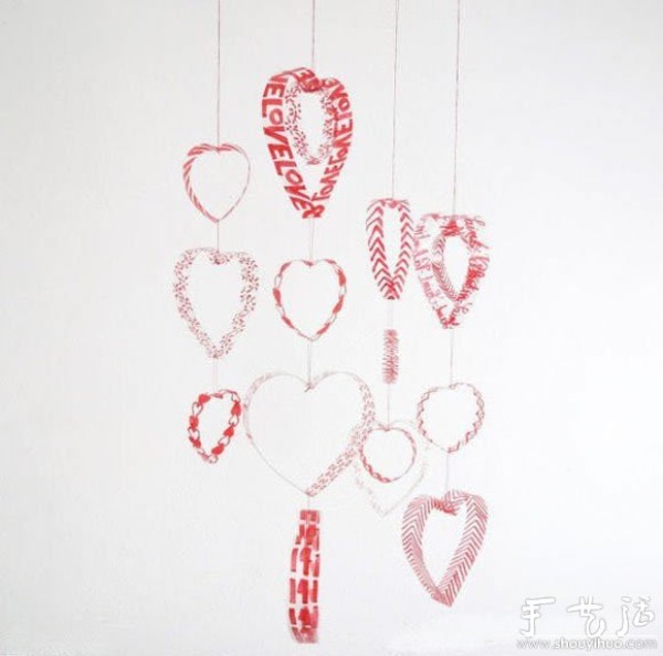 DIY heart-shaped hanging ornaments using waste beverage bottles/plastic bottles