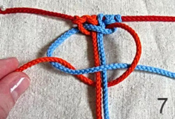 10 Illustrated Tutorials for Rope Knitting with 4 Ropes