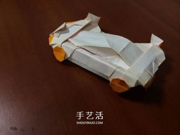 How to fold a complex three-dimensional sports car with detailed steps of origami sports car