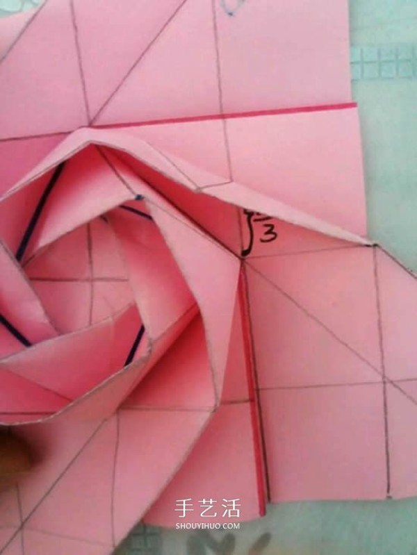 Valentines Day gift box origami illustration, how to fold a beautiful Korean rose gift box