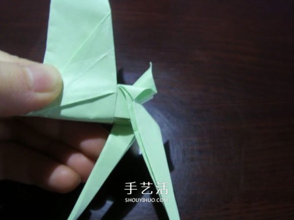 Handmade Crane Dance Origami Illustrated Tutorial: The folding process of three-dimensional paper cranes