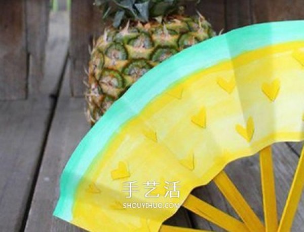 How to make a paper fan from ice cream sticks. How to make a handmade paper fan for children.