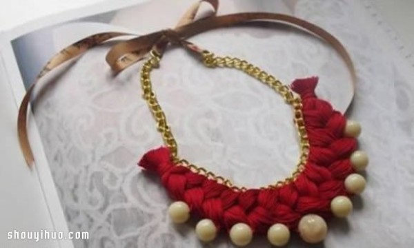 Good-looking fashion necklace hand-woven DIY production illustrated tutorial