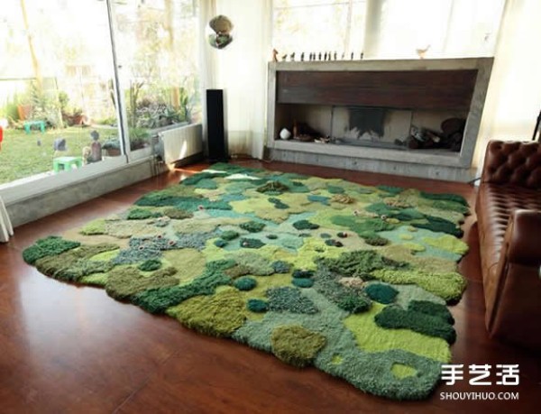 Carpet waste is hand-woven to simulate the natural ecology of wool blankets