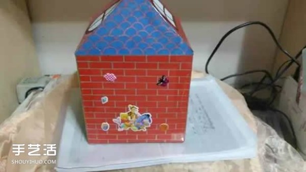 How to make a house from waste paper boxes, step by step for kindergarten to make a house from cardboard boxes