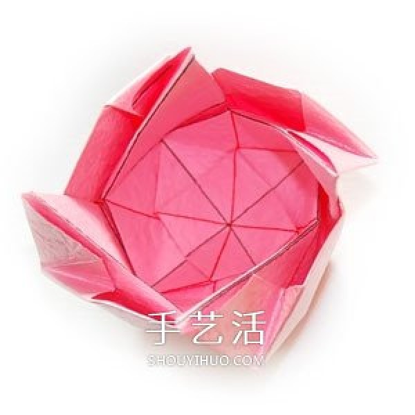 Detailed folding method of good-looking paper roses and instructions on how to fold handmade roses