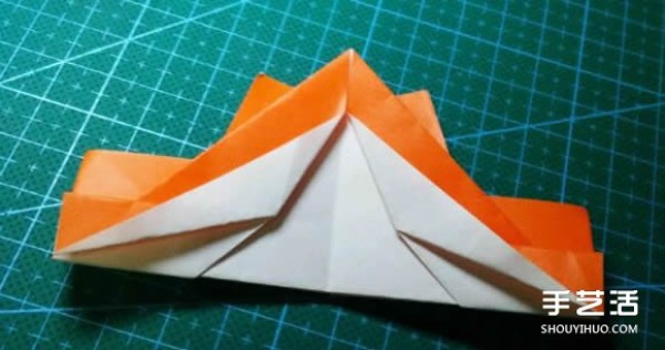 How to make an origami kingfisher with detailed instructions on how to fold a kingfisher