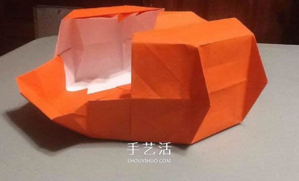 Origami illustration of three-dimensional jack-o