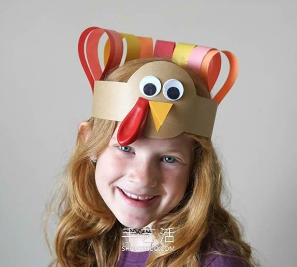 Tutorial on how to make a simple hand-made turkey headdress from cardboard