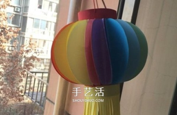 DIY method of making handmade Lantern Festival lanterns for kindergarten Lantern Festival