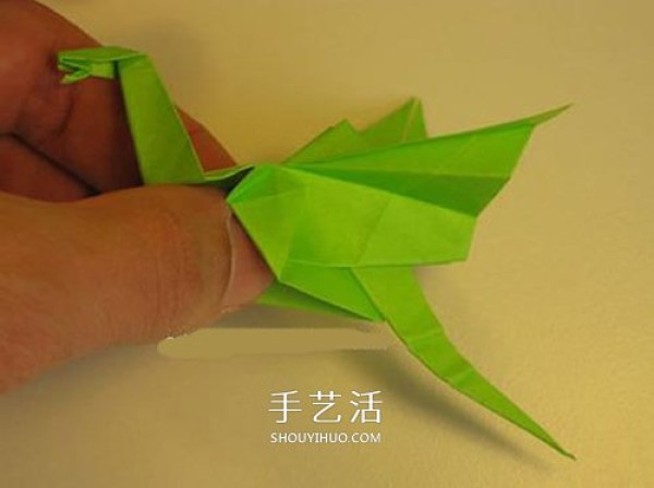 HandmadeStep by step diagram of origami pterosaur. Illustration process of folding pterosaur. border="0" width="500" height="371" src="https://img.111diy.com/timthumb.php?src=/d/file/20220112/1qcvvtbwrzf. jpg" /></p>
<p align="center"><img alt="Step by step diagram of hand-made origami pterosaur. Illustrated process of folding pterosaur."  alt=