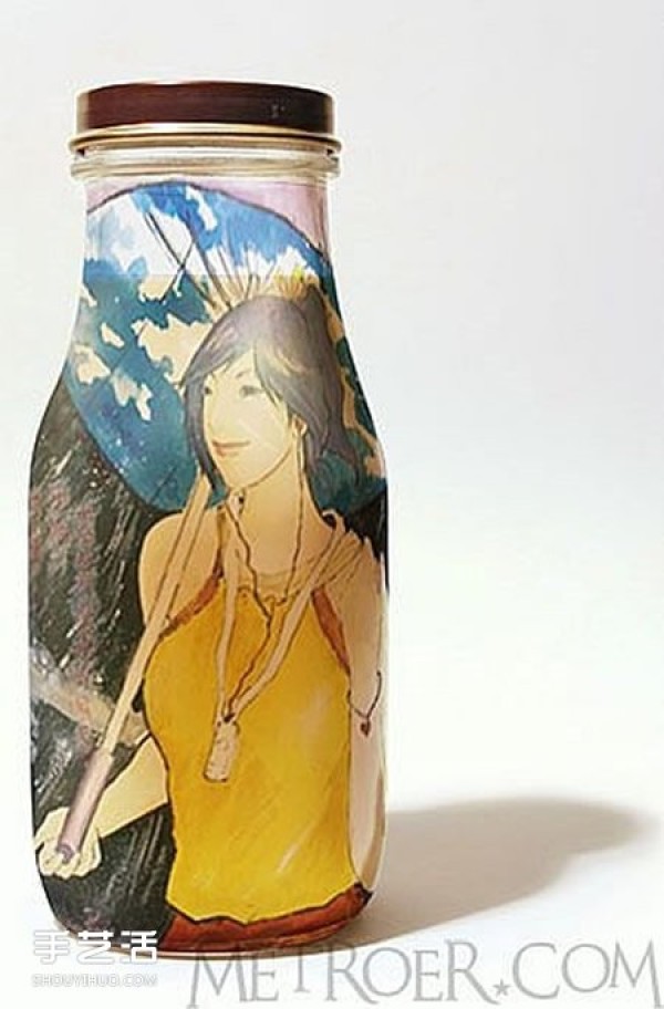 A collection of hand-drawn pictures of beverage bottles, appreciation of handmade beverage bottle paintings