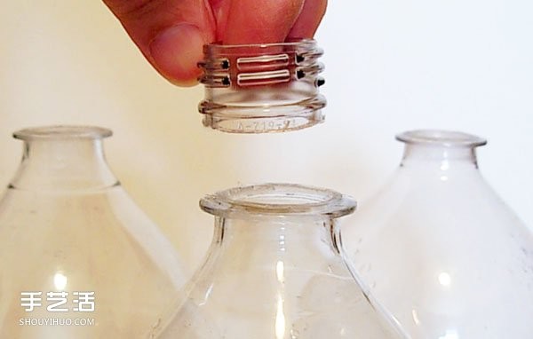 How to collect a bell jar by yourself, an illustrated tutorial on how to make a bell jar from a plastic bottle