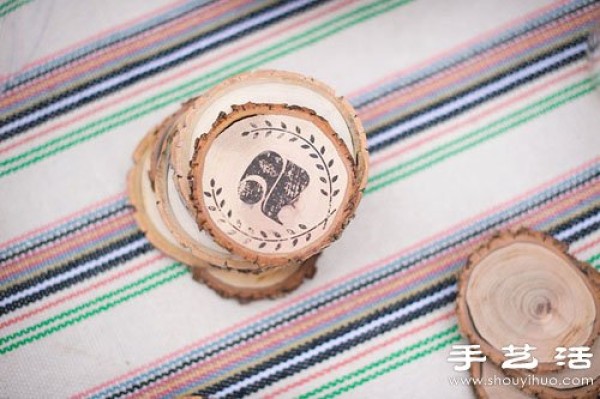 Illustrated tutorial on wooden pile DIY nostalgic style annual ring ornaments