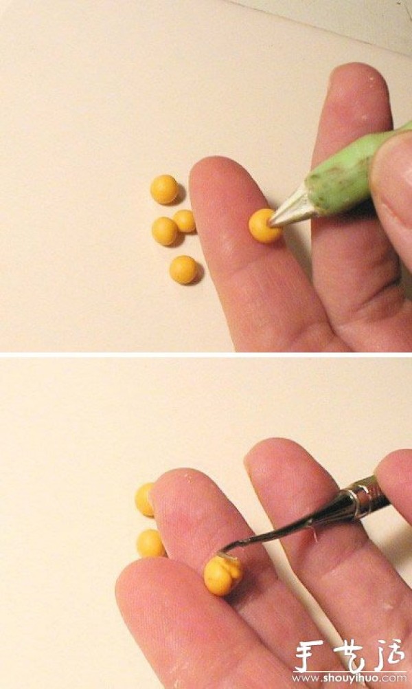 Tutorial on making miniature peaches from clay