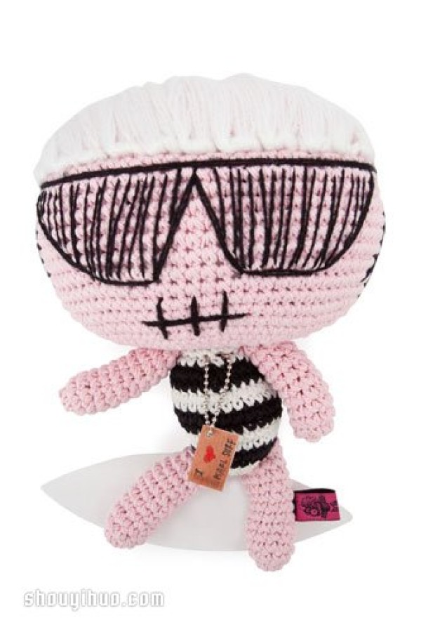 Mua Mua launches knitted dolls of fashion celebrities, can you all recognize them? 