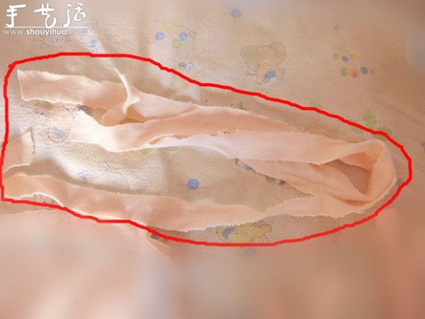 Tutorial for a loving mother to make a handmade bellyband for her baby