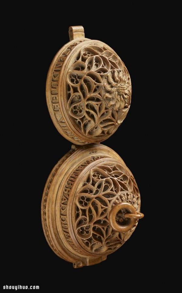 Prayer Nut 16th century European luxury version of wood carving rosary