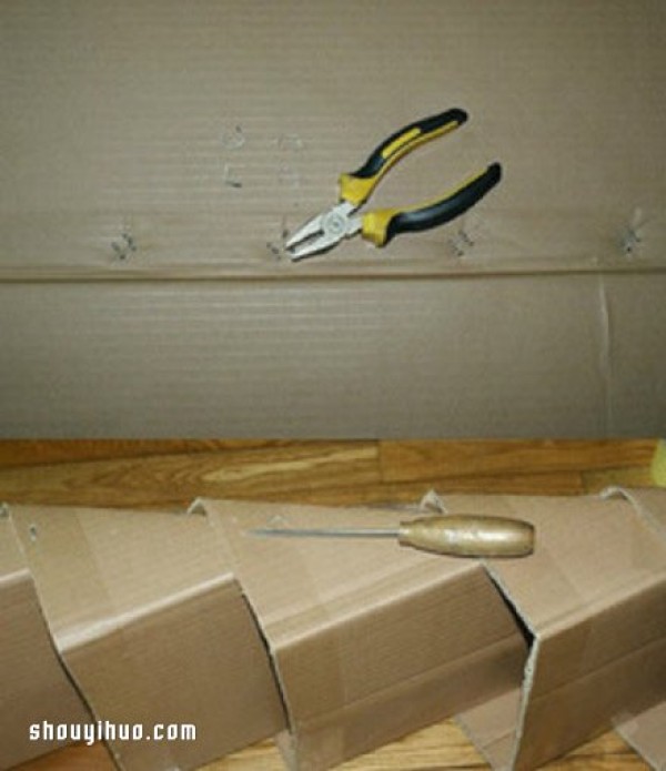 How to use DIY to make shoe racks from unnecessary carton waste