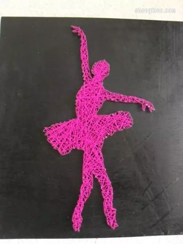 String Art art uses nails and threads to DIY decorative paintings