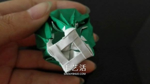 How to Origami a Hot Air Balloon, Illustrated Tutorial on the Folding of a Hot Air Balloon