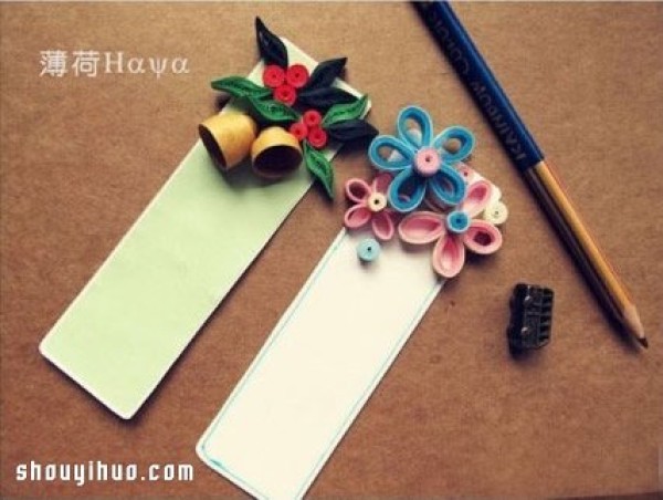 Super beautiful handmade rolled paper flower bookmark work