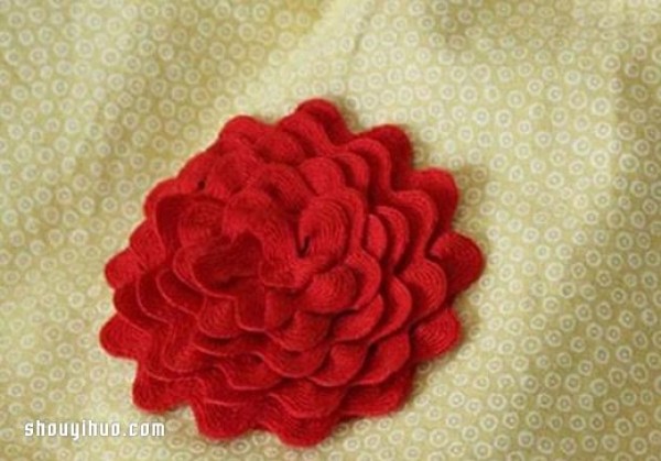 How to make peony head flower by hand with non-woven fabric and lace