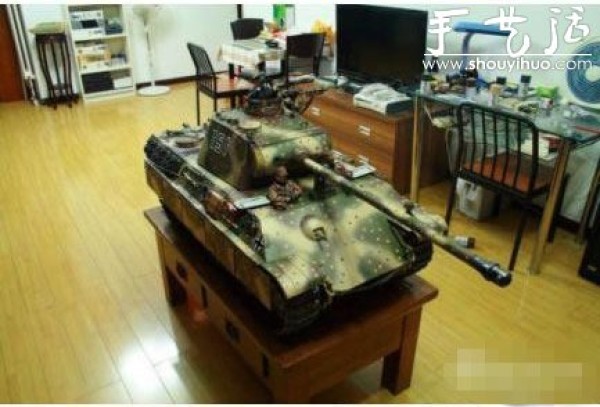 Super realistic World War II tank model