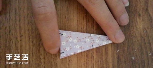 DIY oil-paper umbrella making tutorial, folding illustration of mini oil-paper umbrella