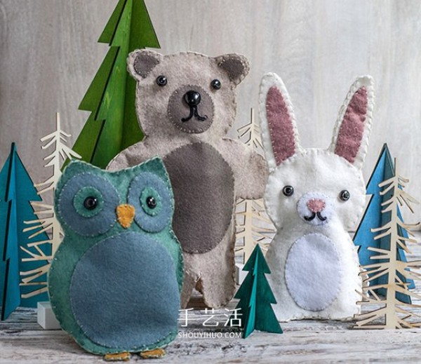 Homemade small animal hand puppets with illustrations of handmade animal hand puppets made of fabrics