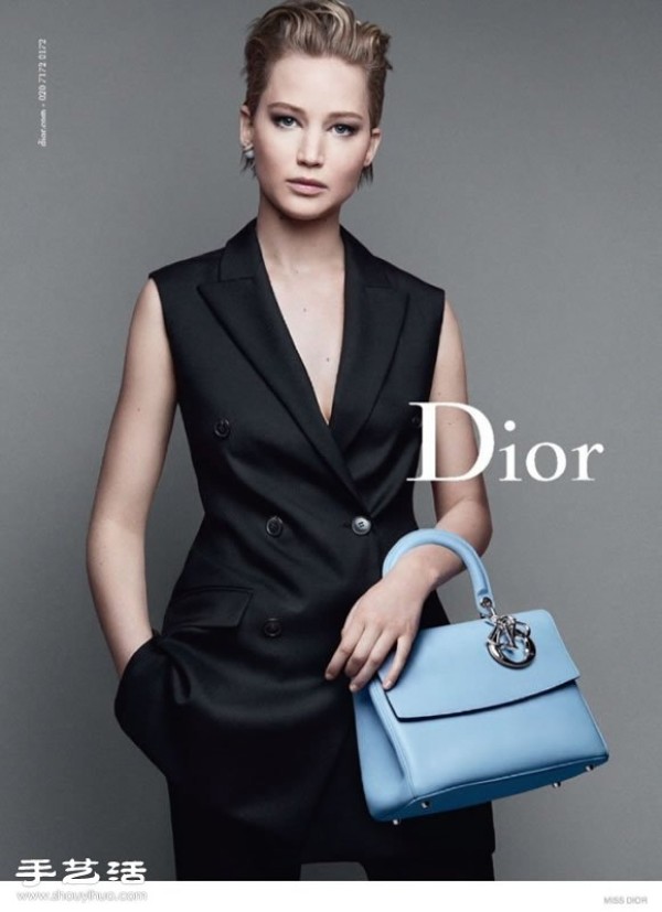 Jennifer Lawrence performs Miss Dior handbag advertisement