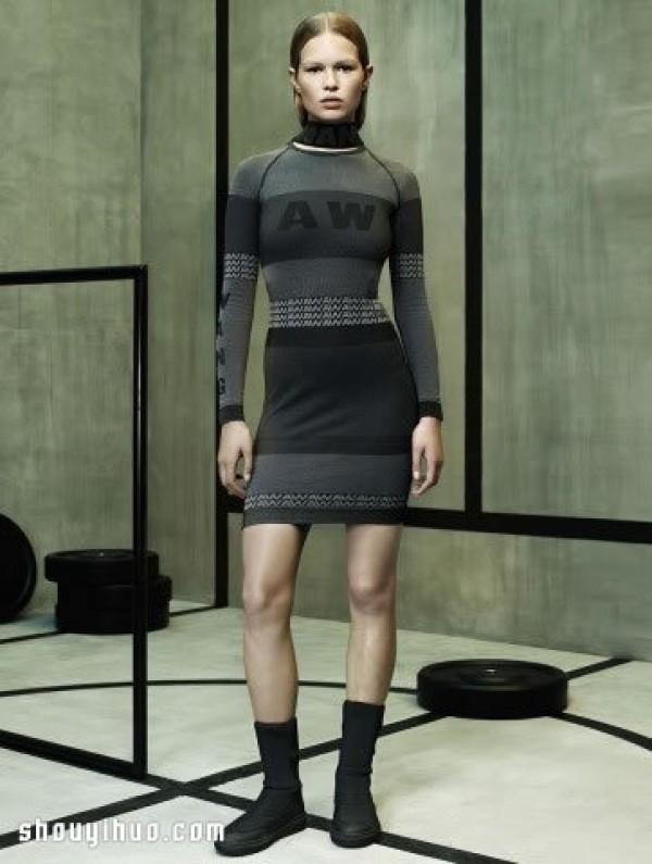 Alexander Wang and H&M minimalist street sports items