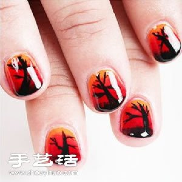 DIY manicure with gradient effect that can be easily done at home