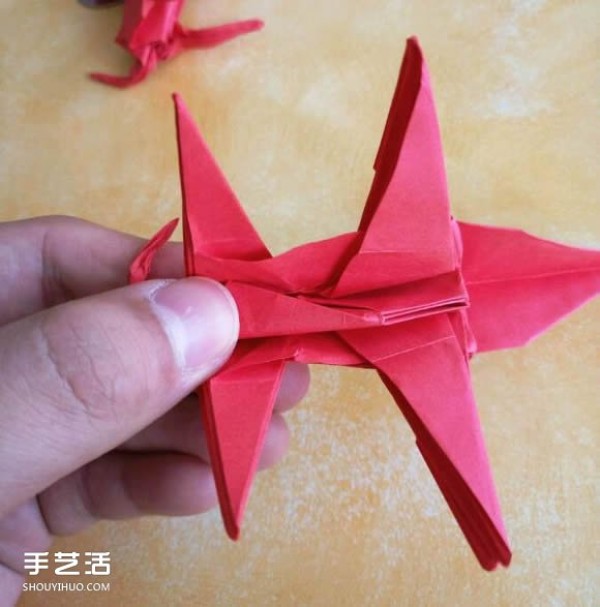 Super complex dog origami method illustrated with plastic surgery steps