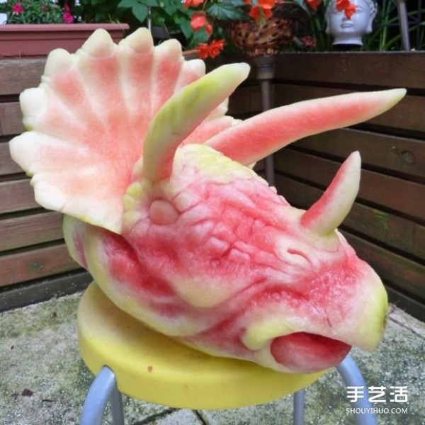 Creative watermelon carving pictures, appreciation of melon carvings and fruit carvings