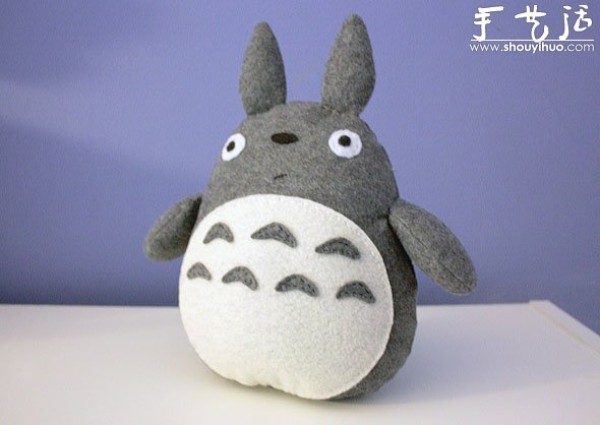 Tutorial on handmade DIY Totoro plush doll