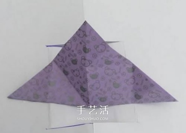 How to fold a simple airplane hand puppet: How to fold a hand-made origami hand puppet for young children