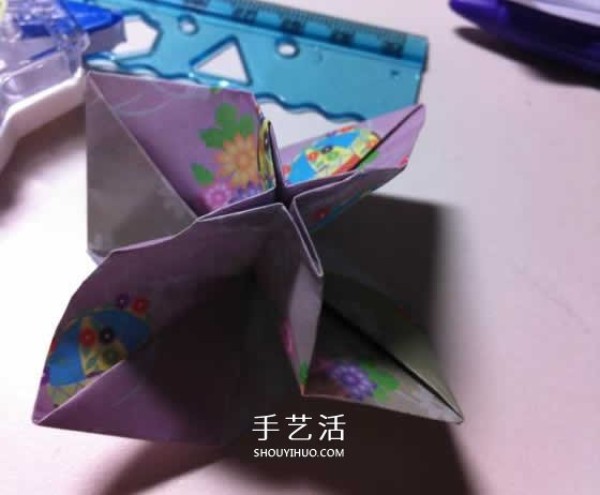 Mini rose flower origami tutorial with beautiful diamond rose folding illustrations