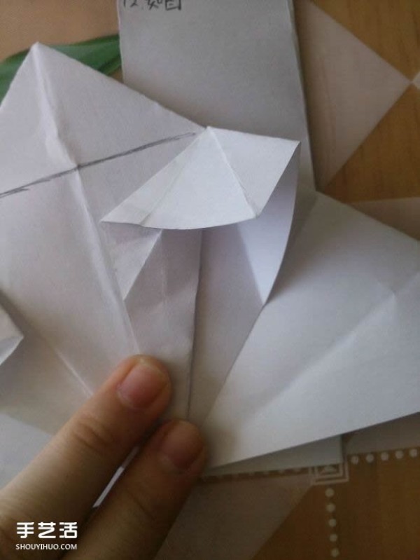 Origami diagram of a grand piano and how to fold a three-dimensional grand piano step by step