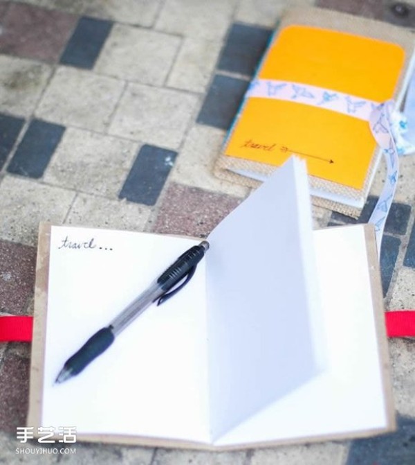 How to make a travel diary, a DIY handmade diary gift